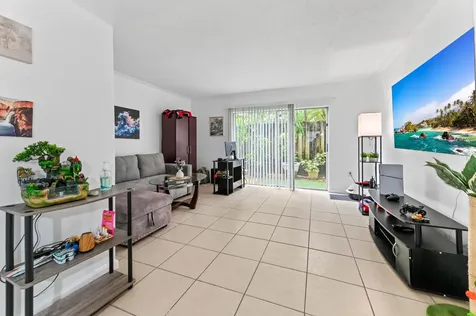 803 W Oakland Park Boulevard Oakland Park FL 33311