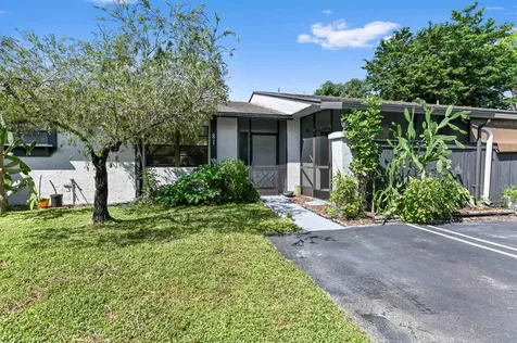 81 Westecunk Drive Royal Palm Beach FL 33411
