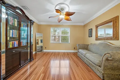 565 Sw Halden Avenue Port Saint Lucie FL 34953