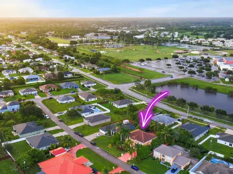 565 Sw Halden Avenue Port Saint Lucie FL 34953