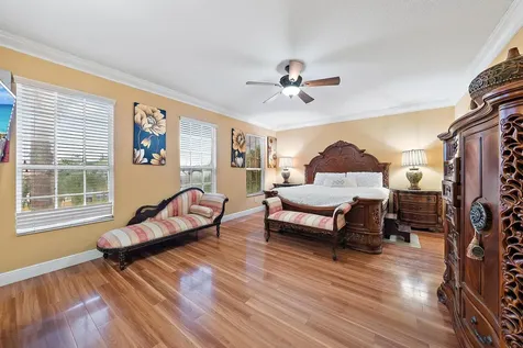565 Sw Halden Avenue Port Saint Lucie FL 34953