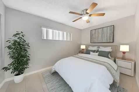2812 S Garden Drive Lake Worth FL 33461