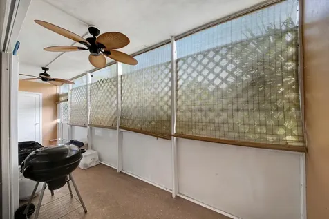2812 S Garden Drive Lake Worth FL 33461