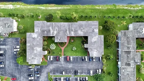 2812 S Garden Drive Lake Worth FL 33461