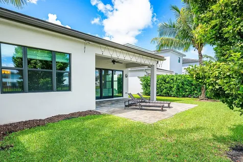 17390 Pagoda Palms Drive Boca Raton FL 33496