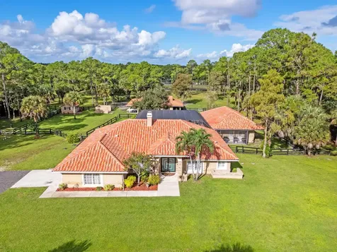 2559 Palm Deer Drive Loxahatchee FL 33470