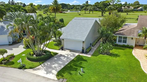 6642 S Pine Court Palm Beach Gardens FL 33418
