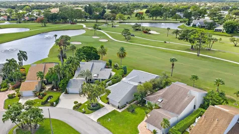 6642 S Pine Court Palm Beach Gardens FL 33418