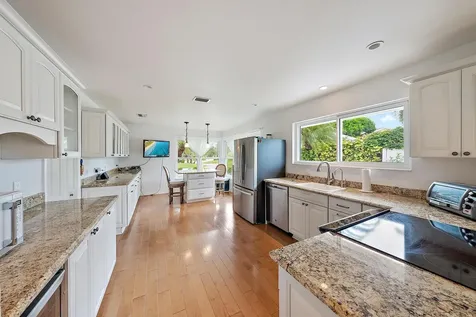 6642 S Pine Court Palm Beach Gardens FL 33418