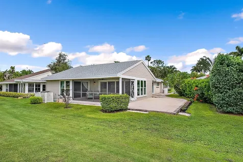 6642 S Pine Court Palm Beach Gardens FL 33418
