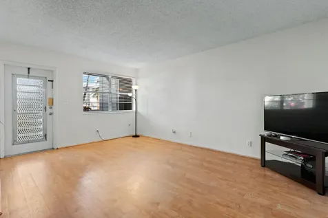20 Se 13th Street Boca Raton FL 33432