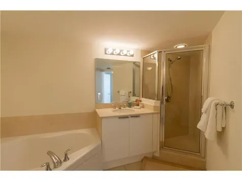 16699 Collins Avenue Sunny Isles Beach FL 33160