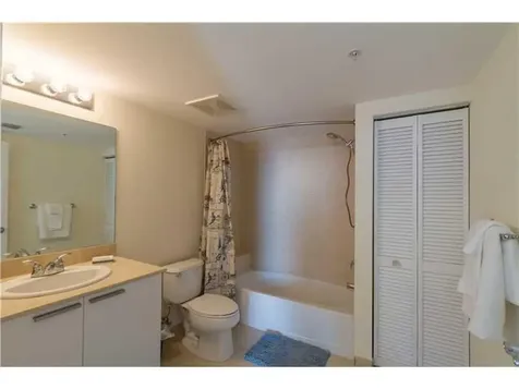 16699 Collins Avenue Sunny Isles Beach FL 33160
