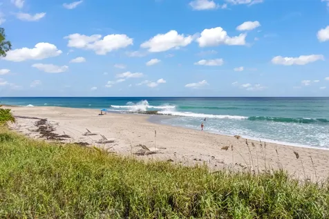 3920 N Ocean Drive Singer Island FL 33404