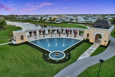 10104 Timber Creek Way Palm Beach Gardens FL 33412