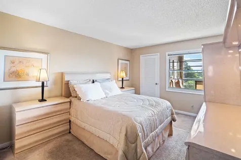 4054 Newcastle C Boca Raton FL 33434
