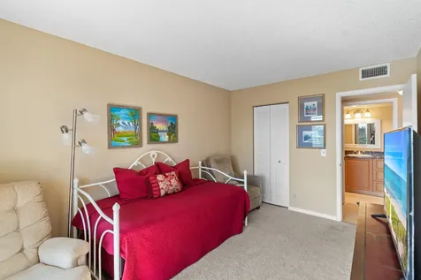 4054 Newcastle C Boca Raton FL 33434