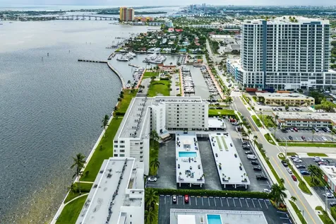 301 Lake Shore Drive Lake Park FL 33403