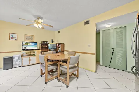 22384 Thousand Pines Lane Boca Raton FL 33428
