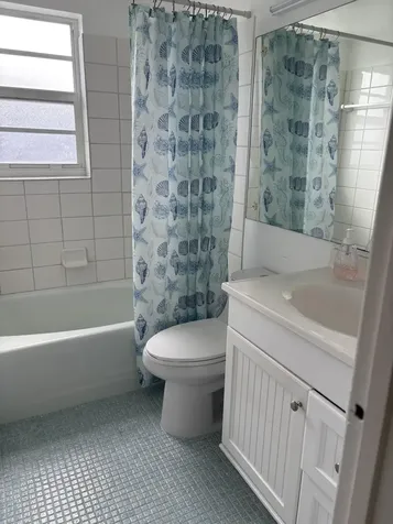 168 Salisbury G West Palm Beach FL 33417