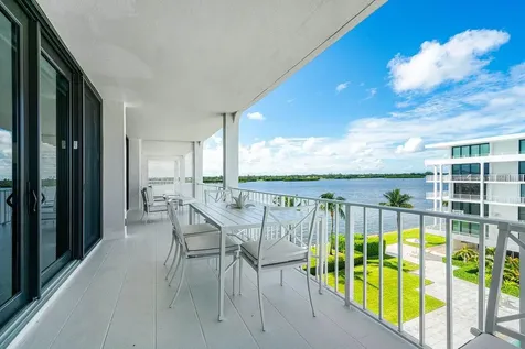 2784 S Ocean Boulevard Palm Beach FL 33480