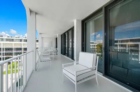 2784 S Ocean Boulevard Palm Beach FL 33480
