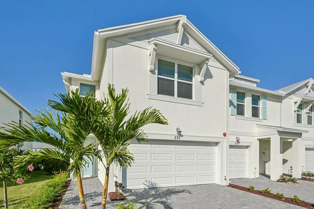 575 Salisbury Circle Fort Pierce FL 34982