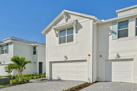 575 Salisbury Circle Fort Pierce FL 34982