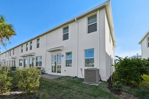 575 Salisbury Circle Fort Pierce FL 34982