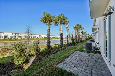 575 Salisbury Circle Fort Pierce FL 34982