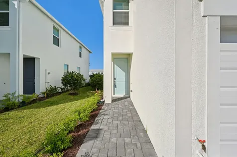 575 Salisbury Circle Fort Pierce FL 34982