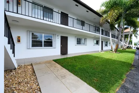 3075 Gardens East Drive Palm Beach Gardens FL 33410