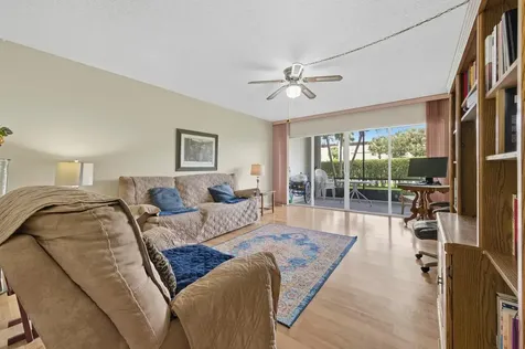 3075 Gardens East Drive Palm Beach Gardens FL 33410