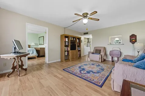 3075 Gardens East Drive Palm Beach Gardens FL 33410