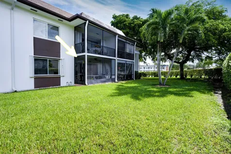 3075 Gardens East Drive Palm Beach Gardens FL 33410