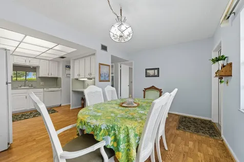 3075 Gardens East Drive Palm Beach Gardens FL 33410