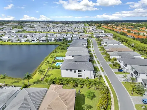 8125 Crystal Downs Avenue Boca Raton FL 33434