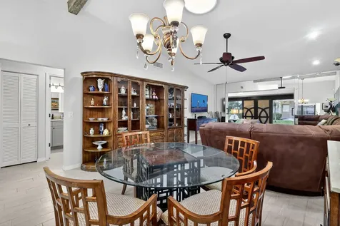 541 Shady Pine Way Greenacres FL 33415