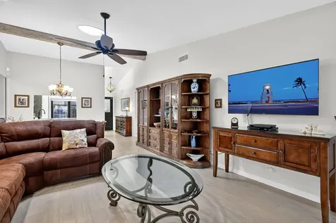 541 Shady Pine Way Greenacres FL 33415