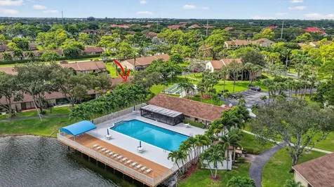 541 Shady Pine Way Greenacres FL 33415