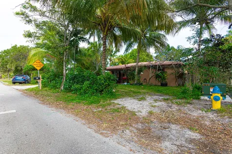 1501 Ne 3rd Avenue Delray Beach FL 33444