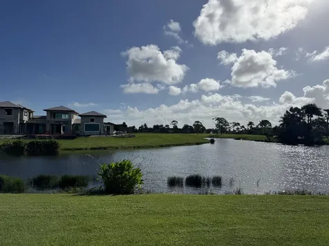227 SE Bella Strano Port Saint Lucie FL 34984