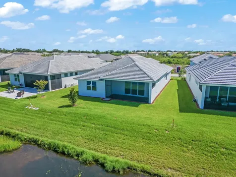 12446 Sw Sunrise Lake Terrace Port Saint Lucie FL 34987