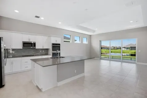 12446 Sw Sunrise Lake Terrace Port Saint Lucie FL 34987