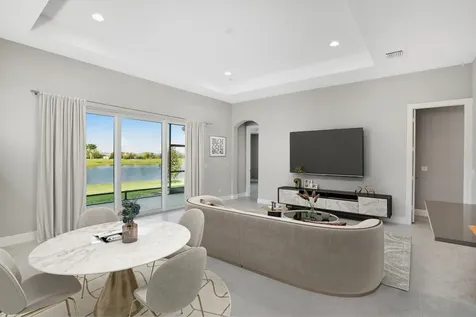 12446 Sw Sunrise Lake Terrace Port Saint Lucie FL 34987