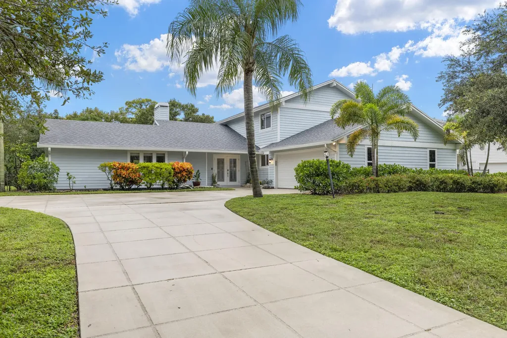 6595 Wood Lake Road Jupiter FL 33458