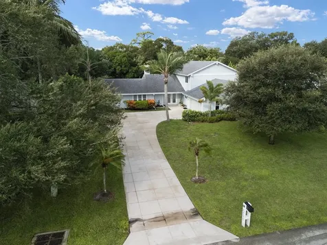 6595 Wood Lake Road Jupiter FL 33458