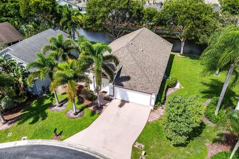 2239 Soundings Court Greenacres FL 33413