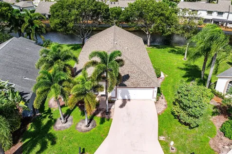 2239 Soundings Court Greenacres FL 33413