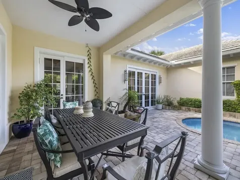 6585 Martinique Way Vero Beach FL 32967